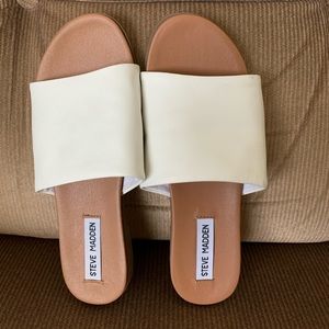 Steve Madden slide sandals